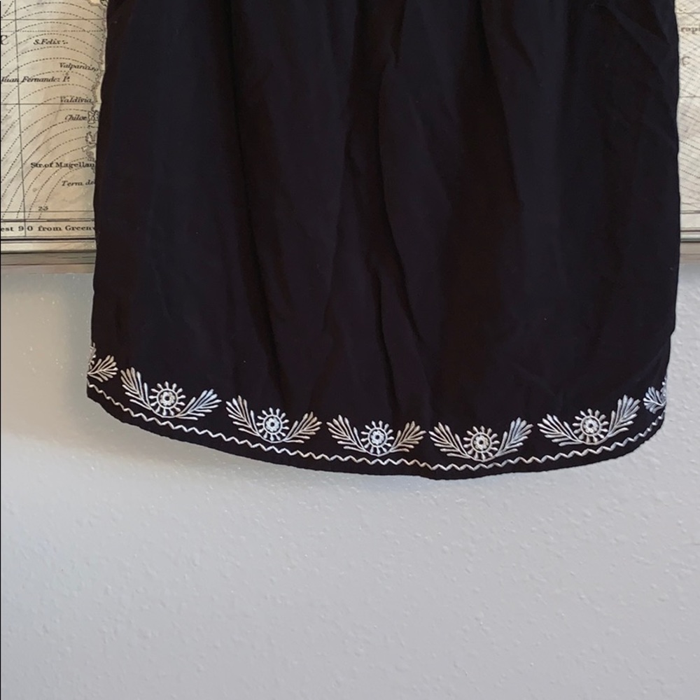 Blouse - Picture 2 of 3
